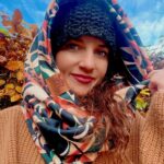 komin z kapturem w liście beżowy hydrofobowy