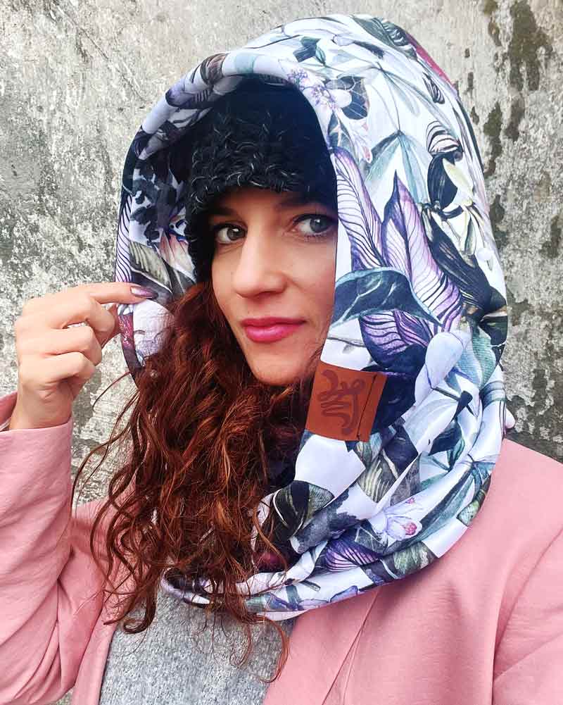 komin z kapturem w liście hydrofobowy