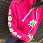 Bluza fuksja damska z kapturem Stokrotka